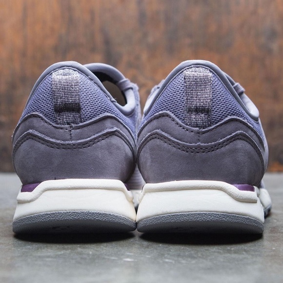 New Balance 247 Strata - Picture 3 of 4